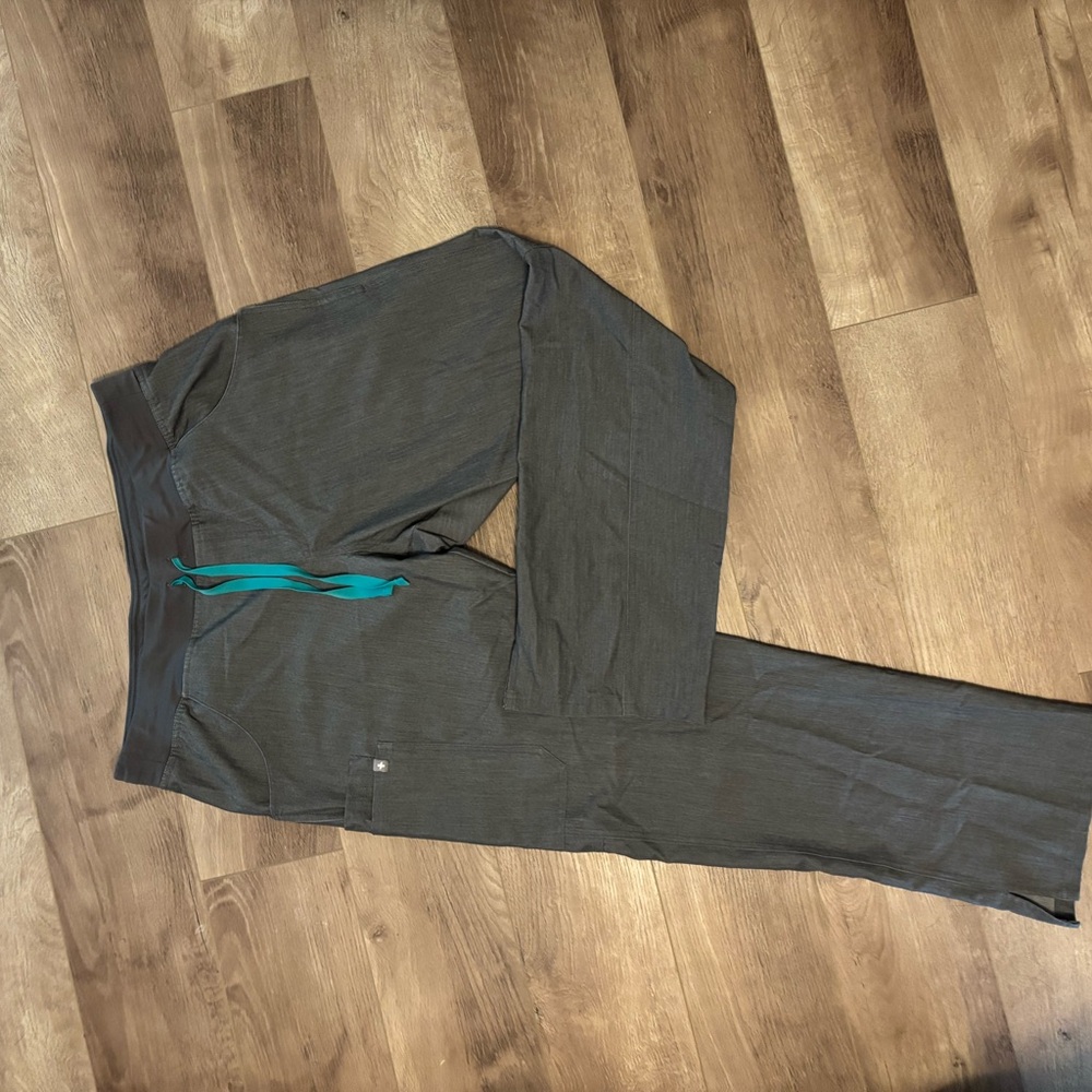 Figs Women's Gray Straight Leg Pants with Teal Accent